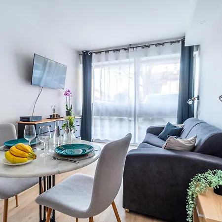Apartment Neuf Et Equipe - 1/2 Pers Proche Versailles *